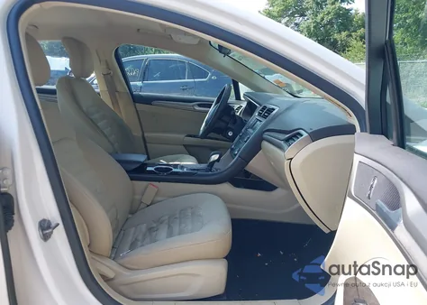 2013 Ford Fusion Se из США, поврежденный, VIN 3FA6P0H71DR213879